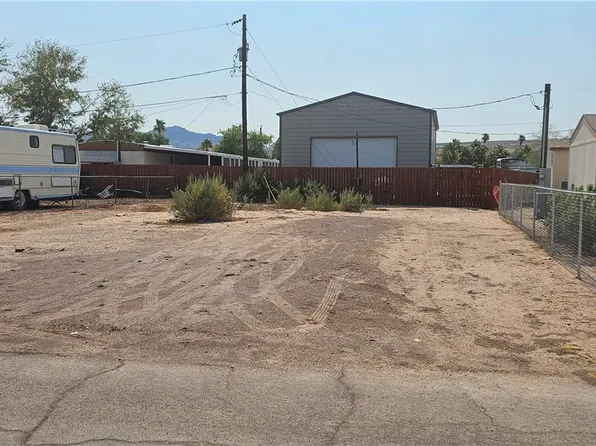 2089 Santa Cruz Ave, Bullhead City, AZ 86442