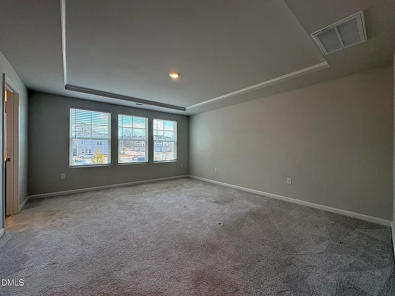 104 Jade Creek Dr — Photo 20