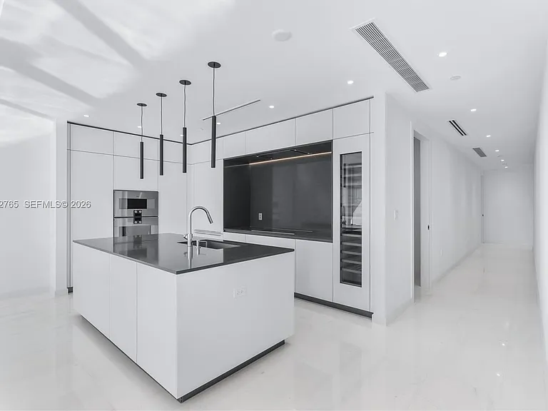 300 Biscayne Boulevard Way #1802 — Photo 14