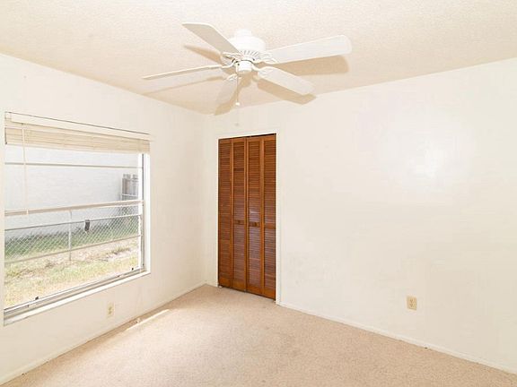 2nd image of 7284 Abbey Ln