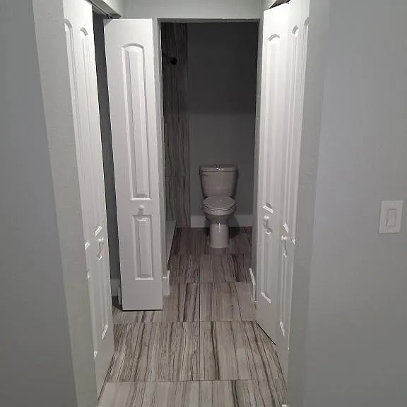 1114 Wyatt St — Photo 7