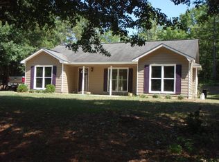 26 Kennedy St, Phenix City, AL 36869
