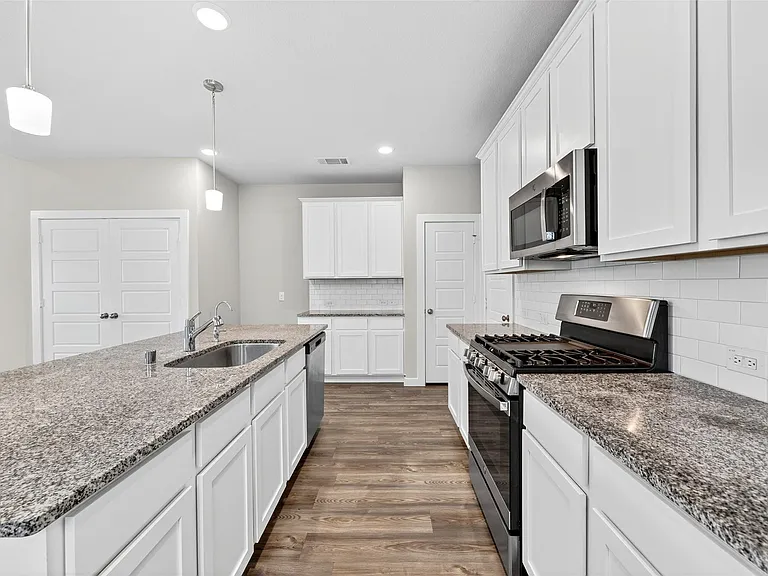 21619 Coral Mist Dr — Photo 15