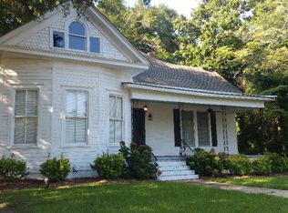 145 S A Graham Blvd, Brundidge, AL 36010