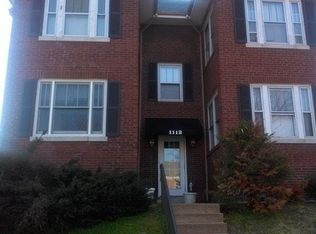 1112 Claytonia Ter APT 1, Saint Louis, MO 63117