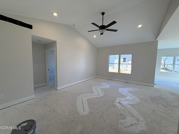 2nd image of 5025 Easton Dr