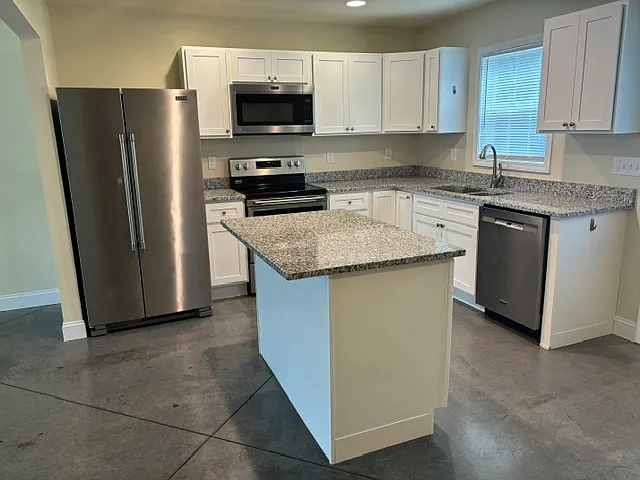 1200 Davis St #1 — Photo 4