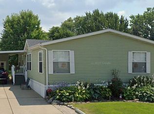 11179 Hartford Rd, Washington, MI 48094