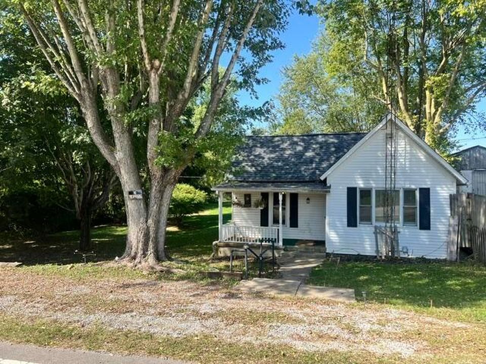 Real estate listing image