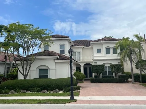 19420 NE 17th Ave, Miami, FL 33179