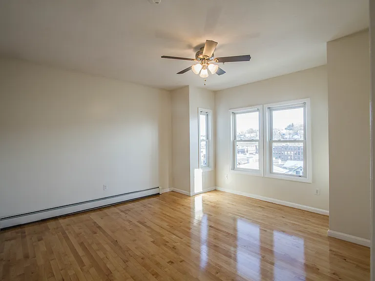 19 Wilson St #3 — Photo 8