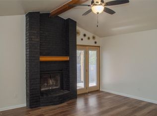 12121 Briarlake Mnr, Oklahoma City, OK 73170