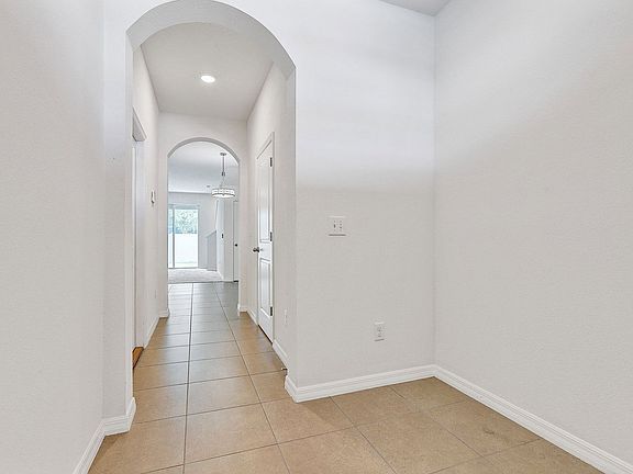 4th image of 1746 Hovenweep Rd