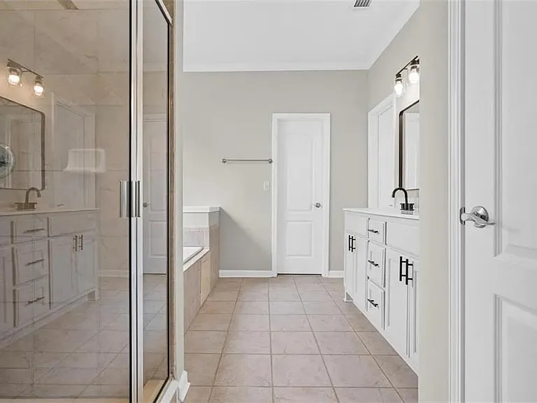 3516 Lori Ln — Photo 22