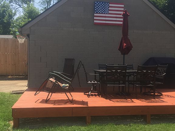 4th image of 255 Bassett Ave