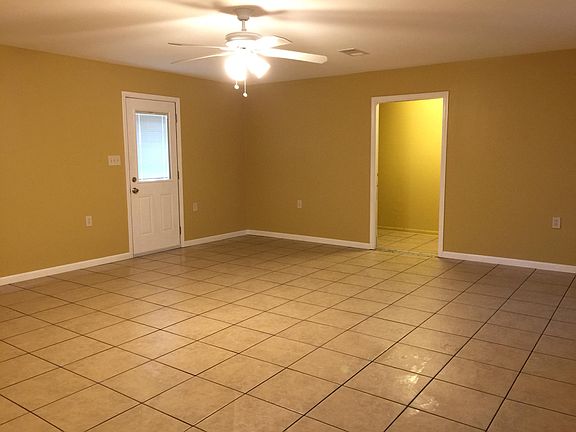 4th image of 20837 Leviticus Dr