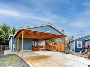 3388 Snow Peak Pl, Lebanon, OR 97355