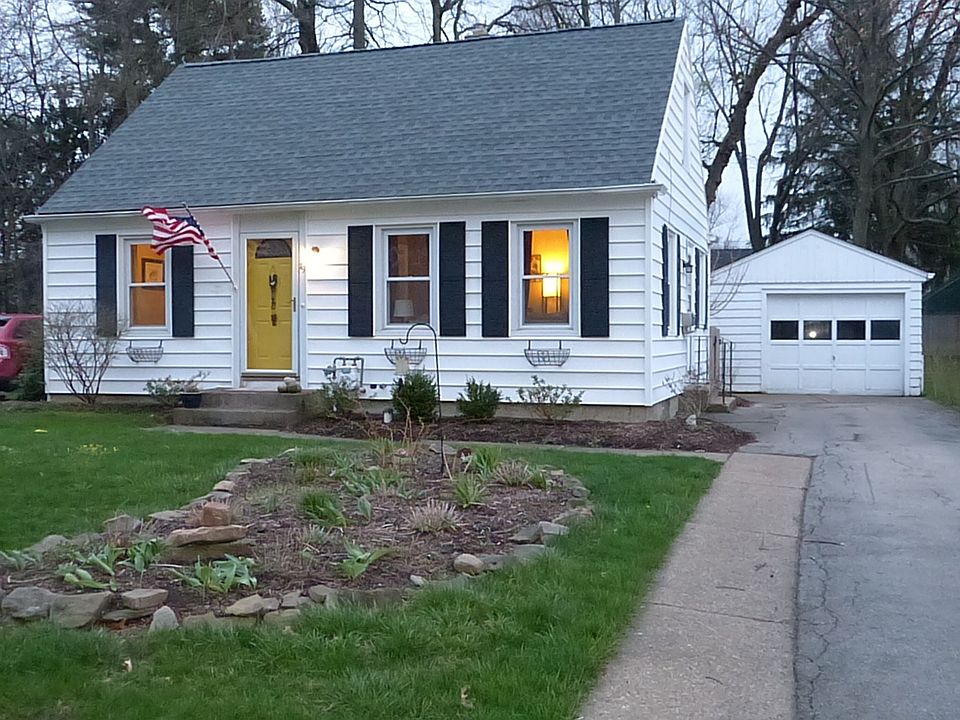 Front of house