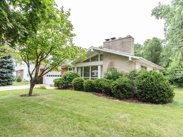 3719 Middlebury Dr, Kalamazoo, MI 49006