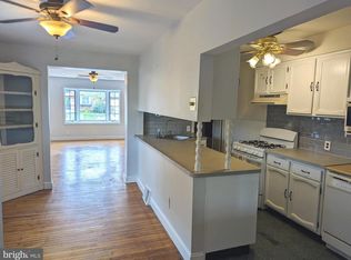 108 W Garrison Rd, Brookhaven, PA 19015