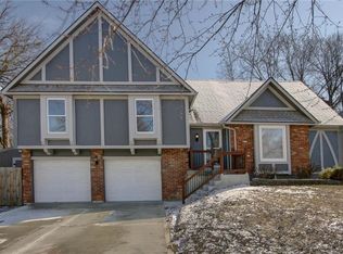 2000 S Scarborough St, Olathe, KS 66062