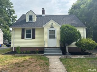 1113 Stone St, Rahway, NJ 07065
