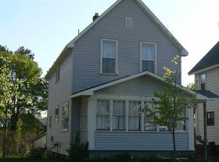 226 W Onota St, Munising, MI 49862