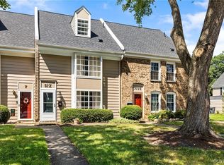 6 Skipwith Green Cir, Henrico, VA 23294