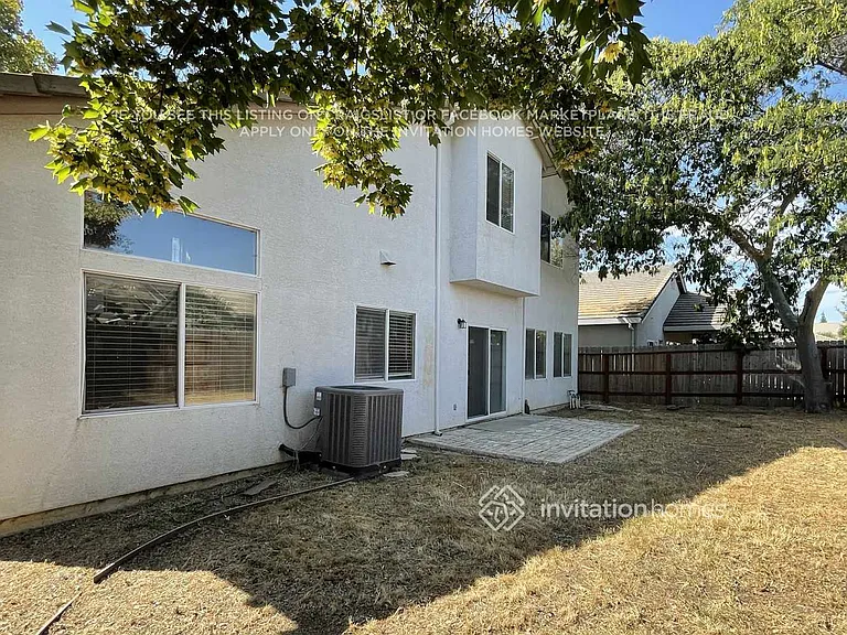 9255 Boulder Falls Ct — Photo 20