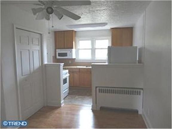 5th image of 151 Delsea Dr S APT D