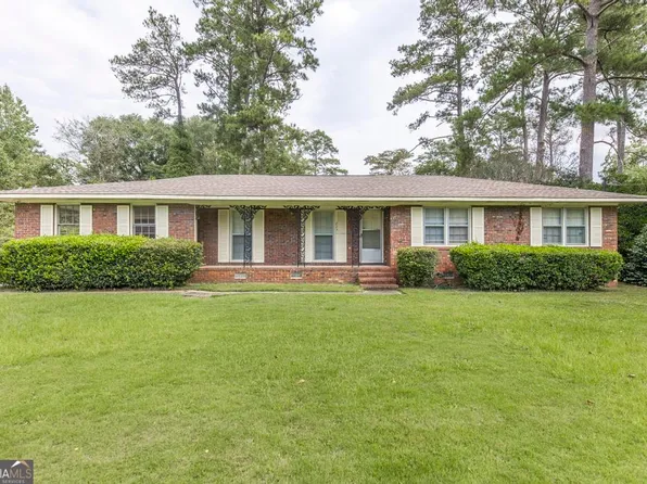 2231 Silver Pines Dr, Macon, GA 31206