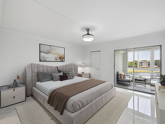 5th image of 3204 Portofino Pt #B4