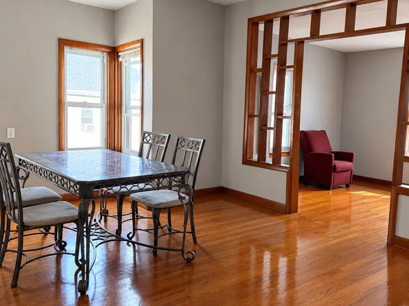 210 Hope St #3N, Fall River, MA 02721
