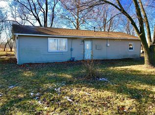 429 N Pine St, Irving, IL 62051