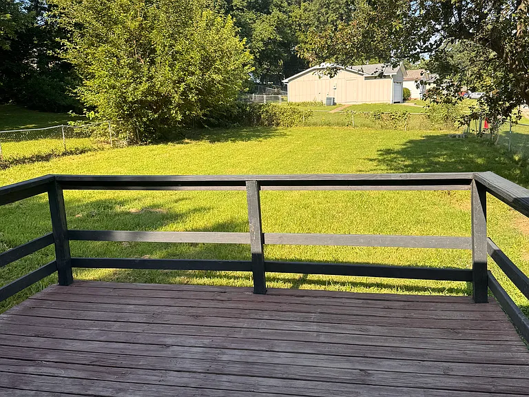 400 Christy Ct — Photo 12
