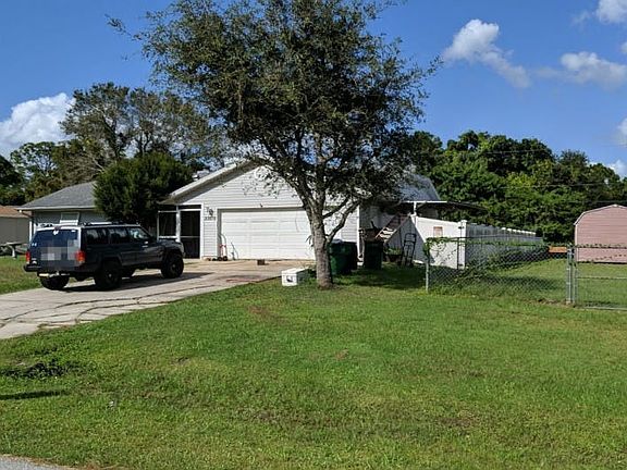 2nd image of 23272 McCandless Ave