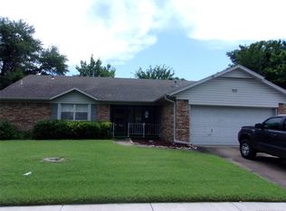 9644 E 27th St, Tulsa, OK 74129