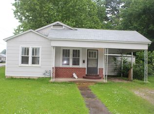 510 S Edgewood St, Hope, AR 71801