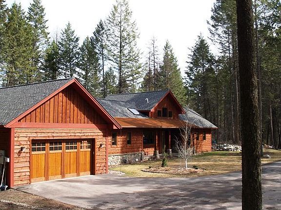 Oversized 2 car garage