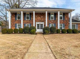 2576 Overlook Dr, Germantown, TN 38138