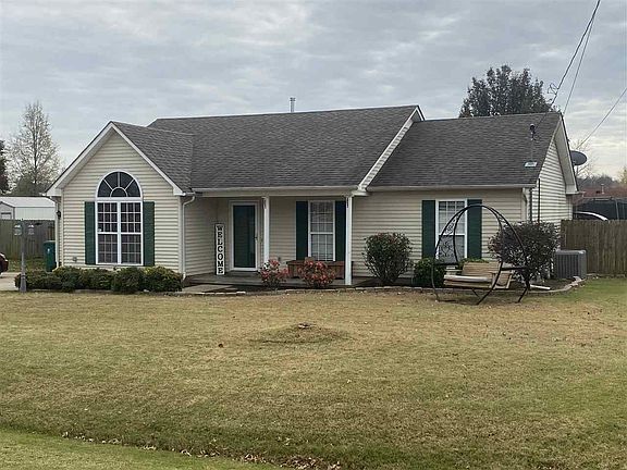 2nd image of 40 Joshua Cir