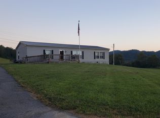 6235 Tazewell Hwy, Sneedville, TN 37869