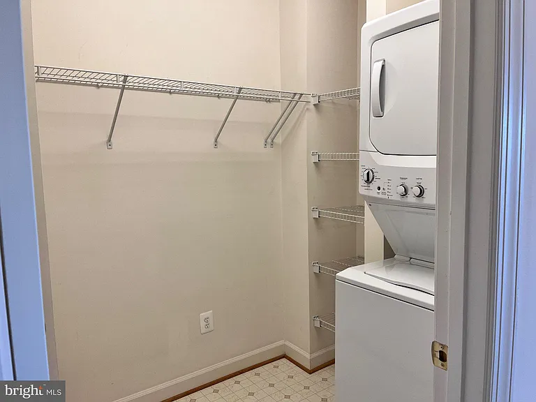 5605 Harrington Falls Ln #F — Photo 38