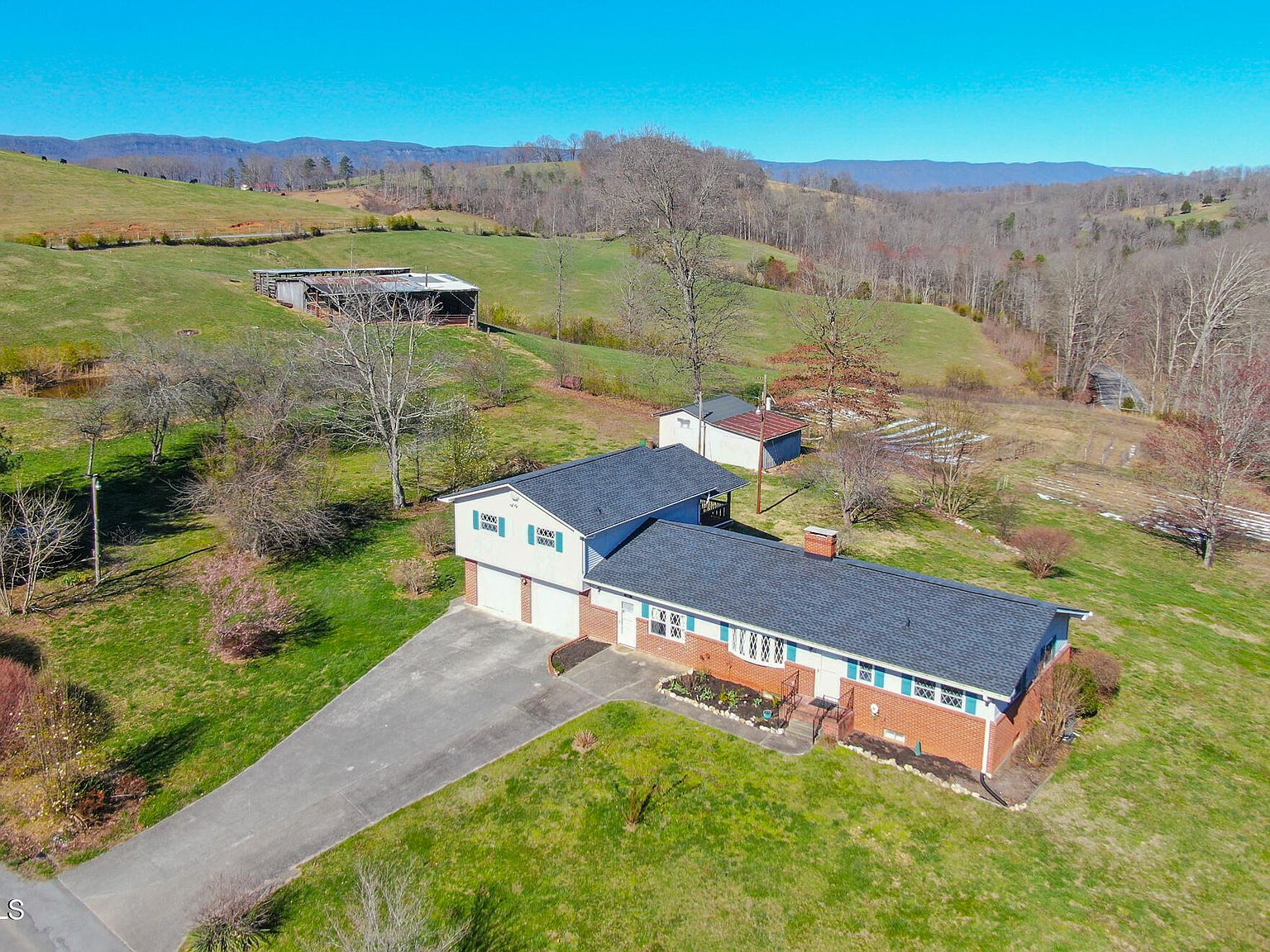 108 Iron Works Rd, Harrogate, TN 37752 Zillow
