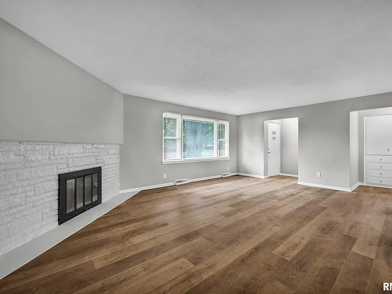 1407 W Sunnyview Dr — Photo 9