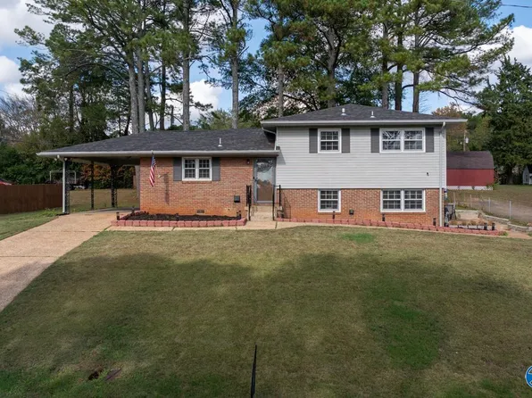 2236 Viscount Dr NW, Huntsville, AL 35810