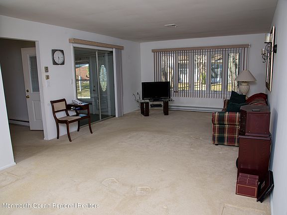 5th image of 1056D Argyll Cir #1004