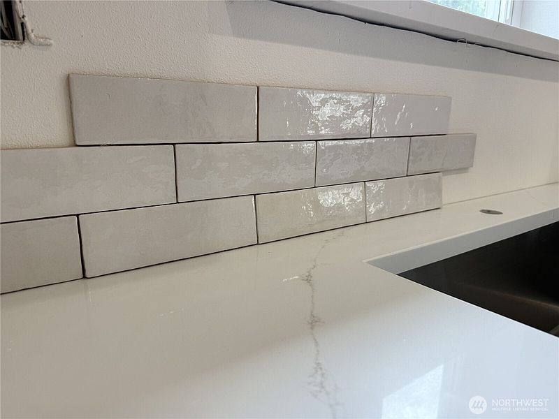 4th image of 6317 Winchester Way