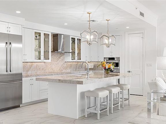 5th image of 1115 Central AVE #454