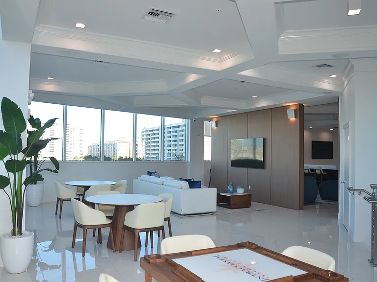 Clubhouse to Entertain Guests